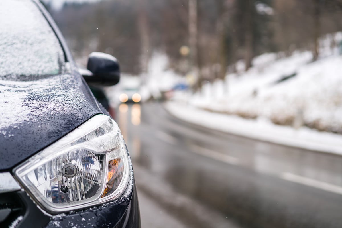 ADAC warnt: Keine dicke Winterjacke im Auto - Besonders gefährlich für  Kinder - Homburg1