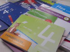 Schulbuchausgabe für weiterführende Schulen startet