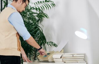 Digitale Steinzeit: Saar-Behörden klammern sich an 388 unsichere Faxgeräte