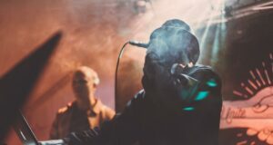 DJ bei Konzert