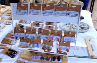 Handgemacht statt Massenware: Frühlingsmarkt in Beeden feiert Handwerkskunst