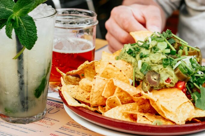 potato chips on plate