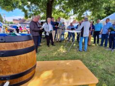 44. Reiskircher Dorffest startet mit Brezelumzug und Fassbieranstich