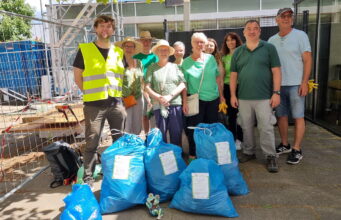 Schmutzige Hände für sauberes Homburg: Freiwillige befreien Wald von Müll