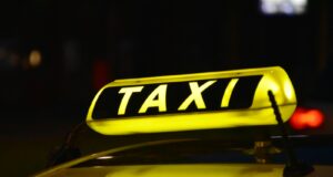 yellow Taxi light sign
