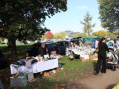 50 Jahre Homburger Flohmarkt: Stöbern, Feilschen und Erinnern