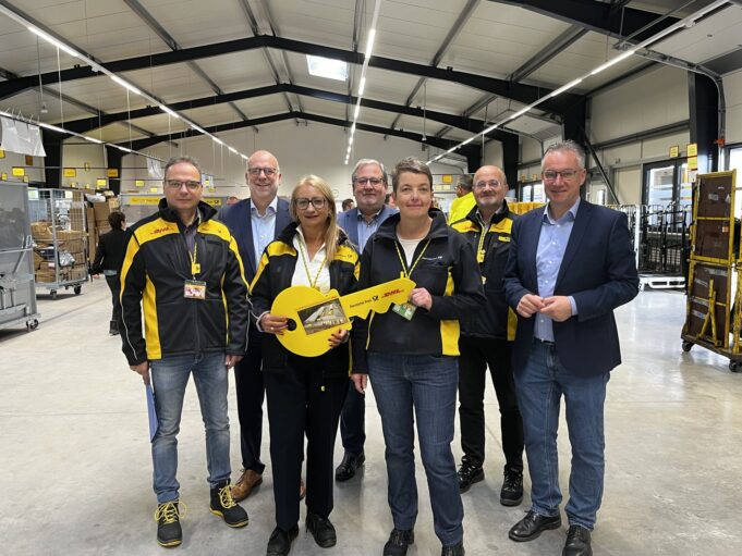 DHL_Einweihung Halle