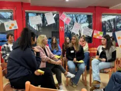 Saarländische Jugendliche werden zu Wahlstartern ausgebildet – 36 Schüler bereiten Demokratieprojekte vor