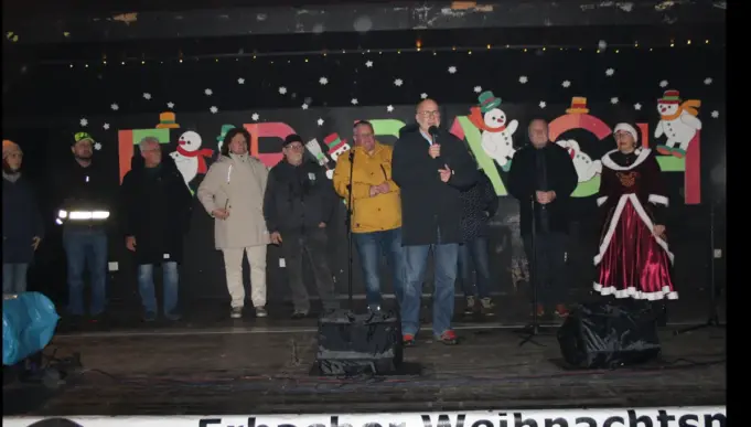 erbacher_weihnachtsmarkt-2 Oberbürgermeister Forster begrüßt Gäste des Erbacher Weihnachtsmarkts