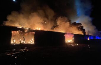 Großbrand zerstört Fitnessstudio vollständig