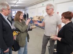 Kirkeler Burgsommer: AQuiS bereitet Handwerksstationen für 6.000 Kinder vor