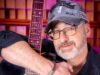 Andy Pink gastiert mit Soloprogramm im Bildungszentrum Kirkel