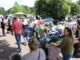 Viele Besucher, viele Stände: Der Flohmarkt in Bildern