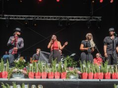 Homburg feiert Ökumenischen Gottesdienst mit Gospel und Spendenaktion