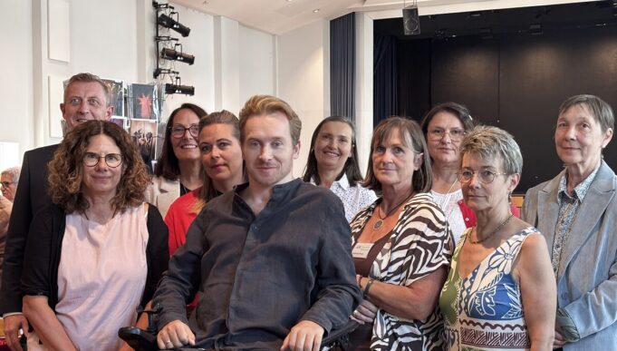 20260906_eroeffnung_hospiztage_gruppenfoto_pit-br3
