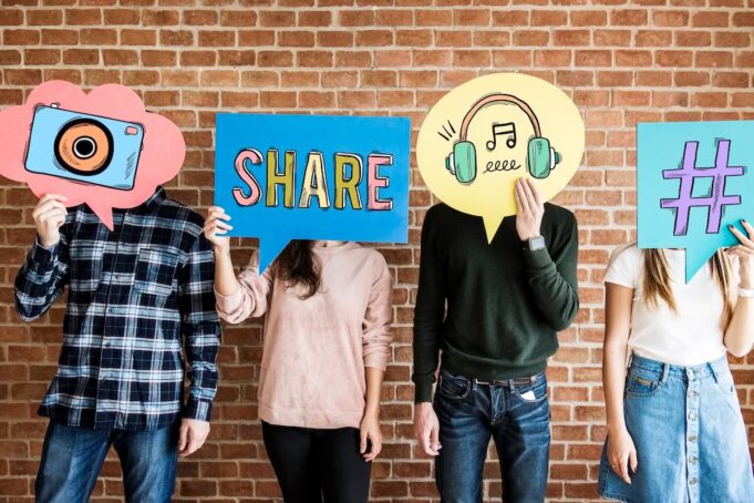 SocialMedia Internet Facebook Instagram