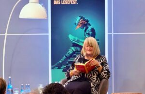 Alice Schwarzer in Homburg ausgezeichnet – ein Abend zwischen Humor und klaren Worten