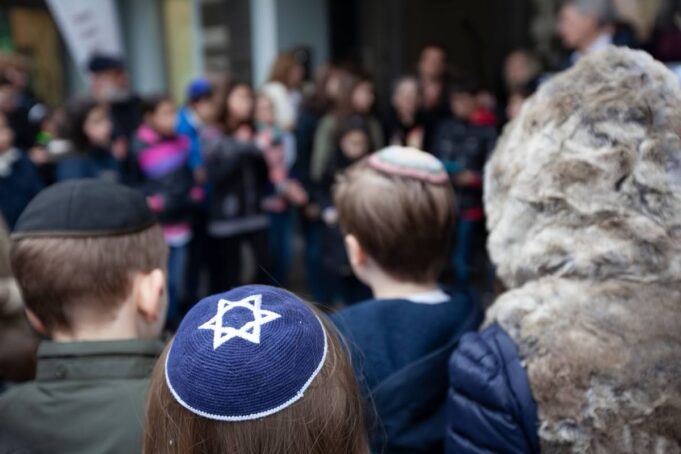 Judentum-Kippa-Davidstern-Religion-Antisemitismus-Israel