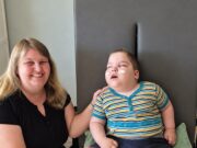 Schutzengelverein finanziert Jakob aus Tholey Galileo-Therapiegerät